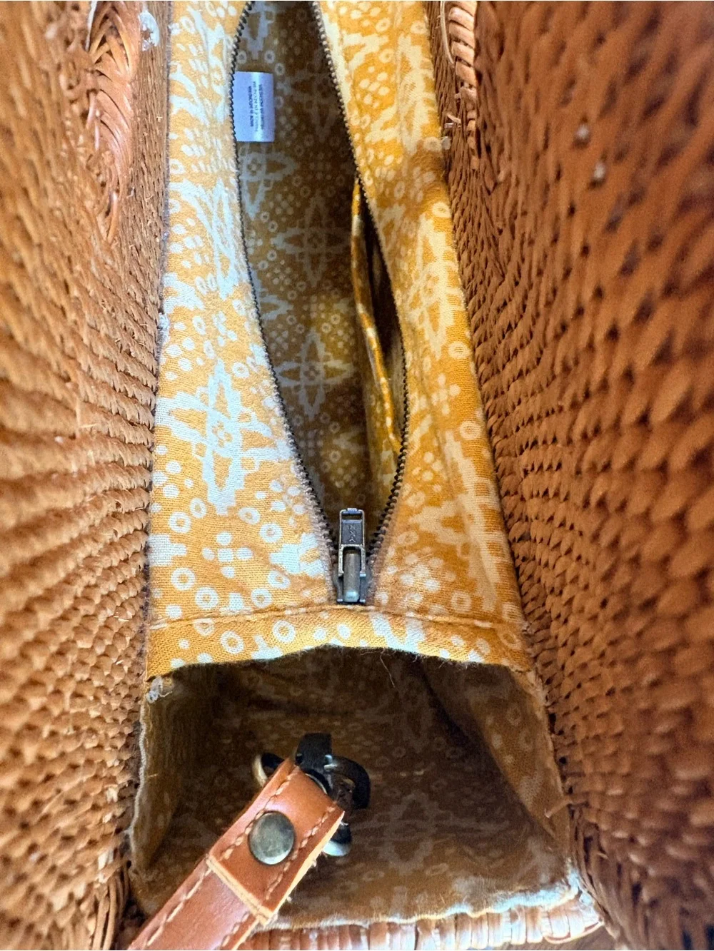 Anthropologie well handle